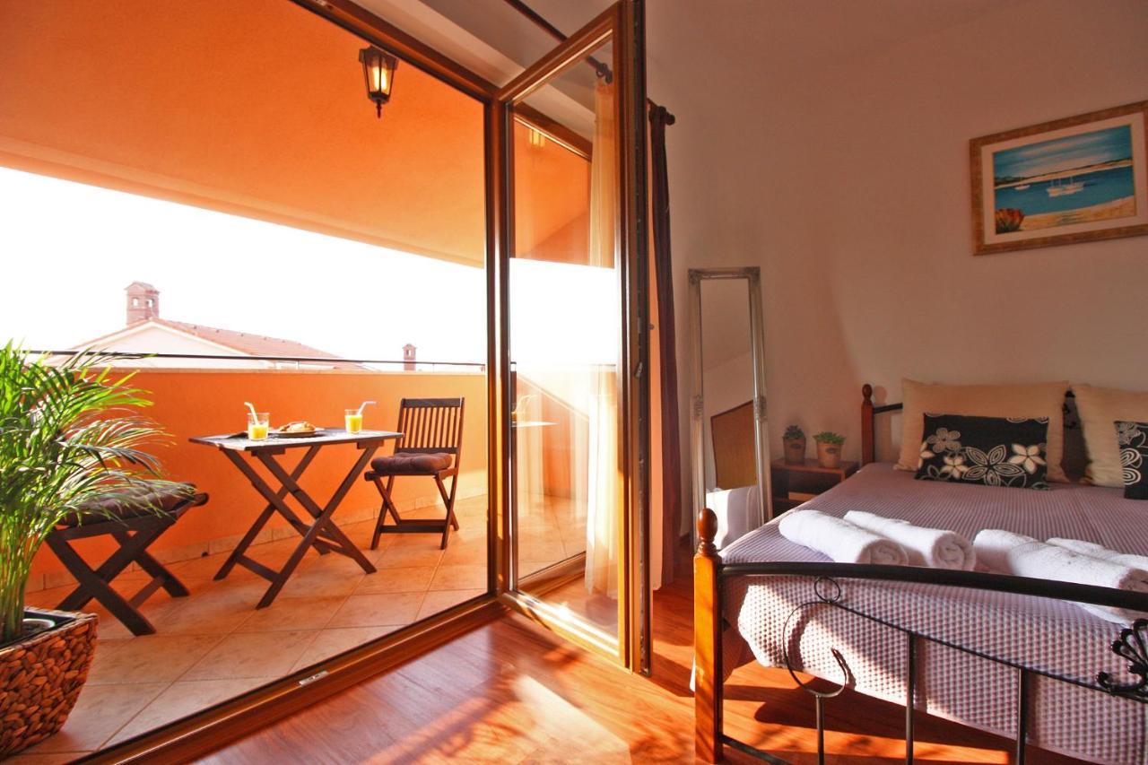 Brijunisol - 3 Apartments Top Position Near The Beautiful Beach Fažana Extérieur photo