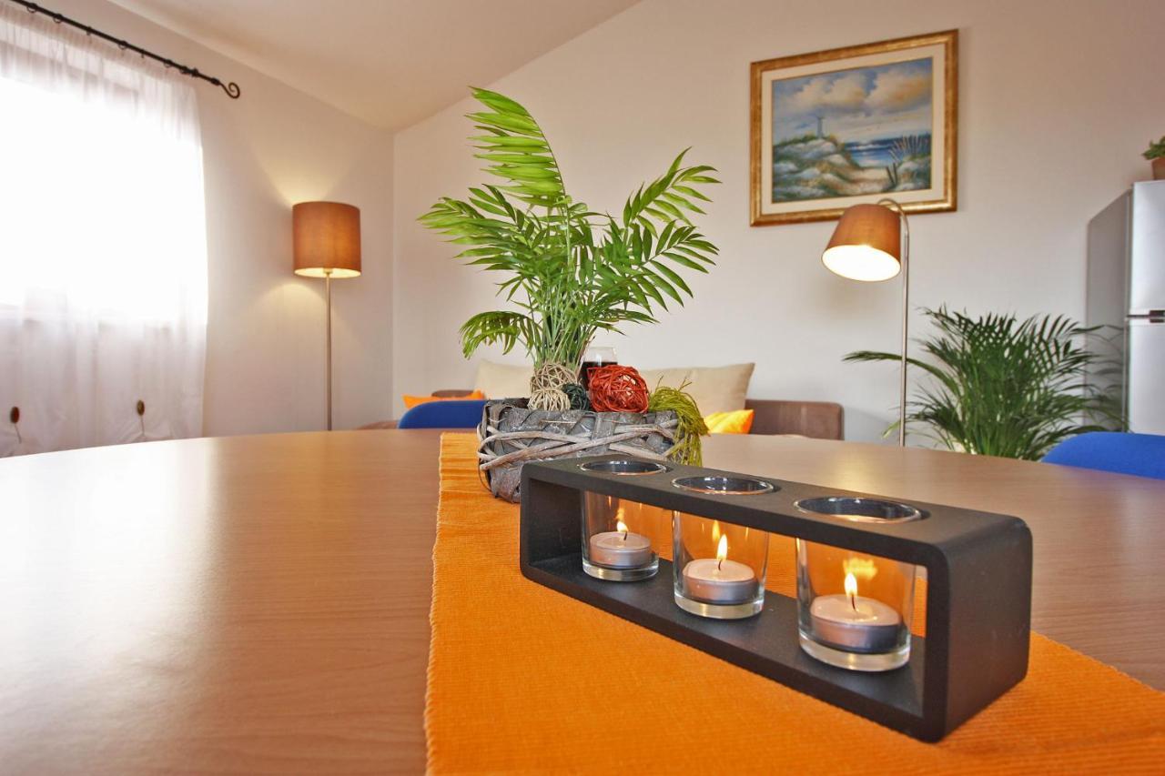 Brijunisol - 3 Apartments Top Position Near The Beautiful Beach Fažana Extérieur photo