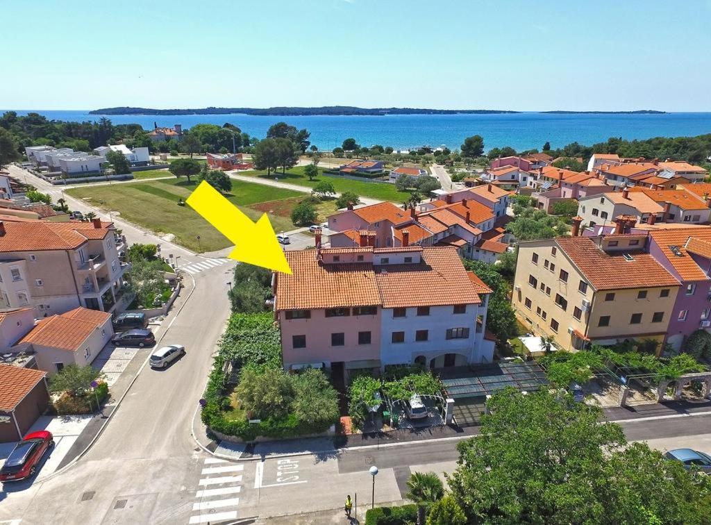 Brijunisol - 3 Apartments Top Position Near The Beautiful Beach Fažana Extérieur photo